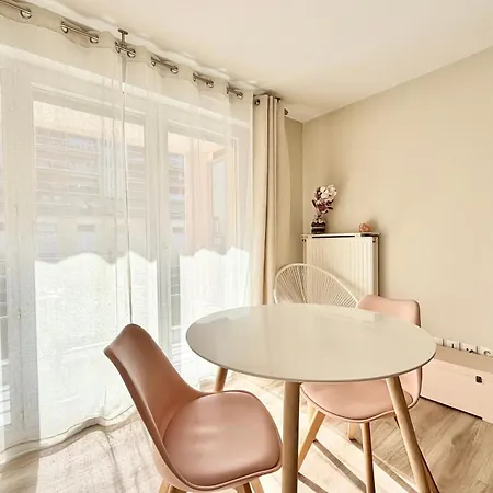T2 Parking Prox Thermes Et Centre-ville Apartman *